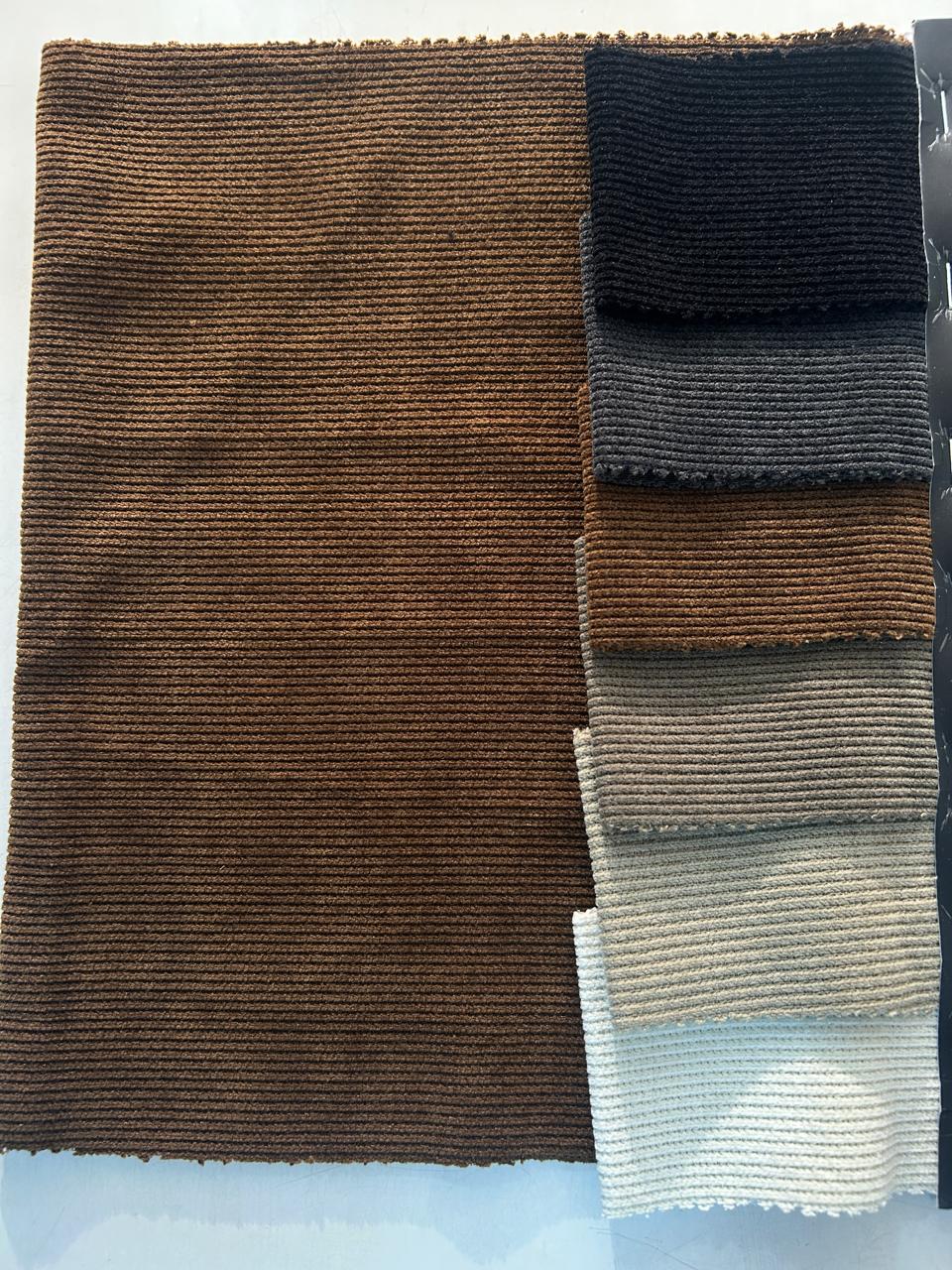 Zara Dobby GSM
